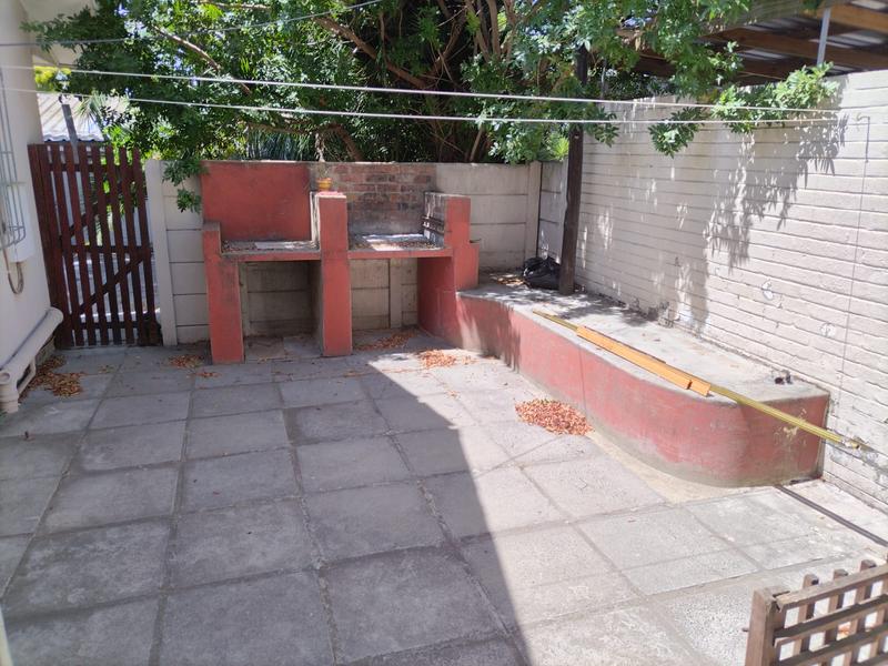 To Let 1 Bedroom Property for Rent in Arauna Western Cape